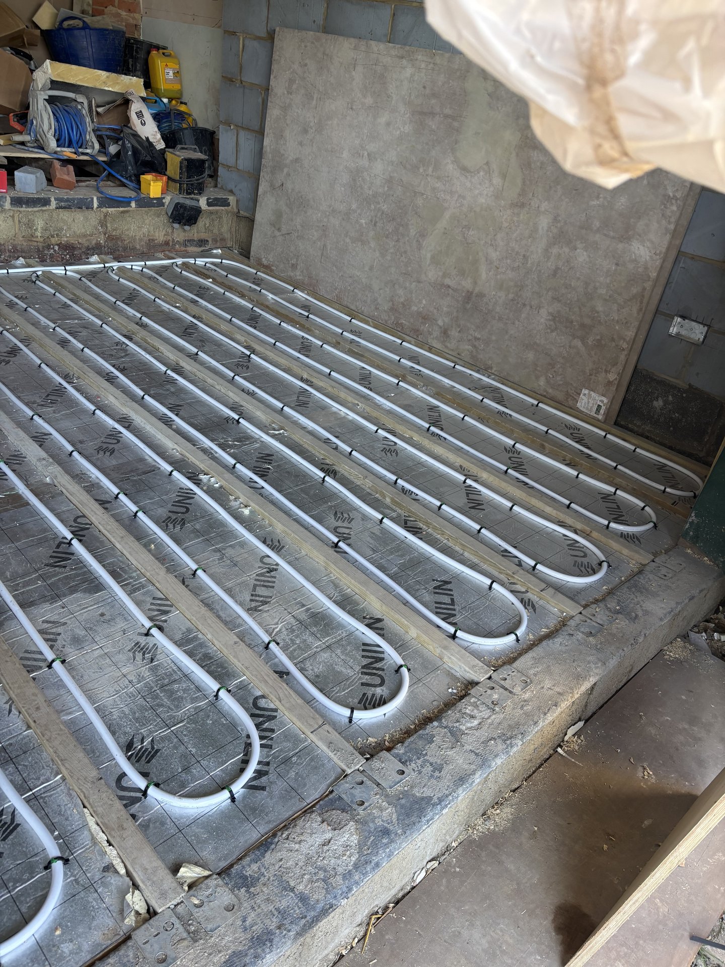 Pipework clipped at 200mm centres